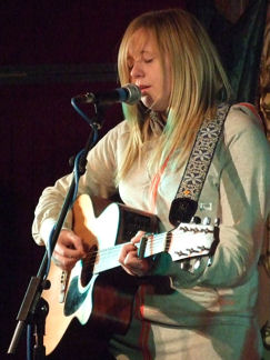 Steph Shaw:Photocredit Allan Wilkinson